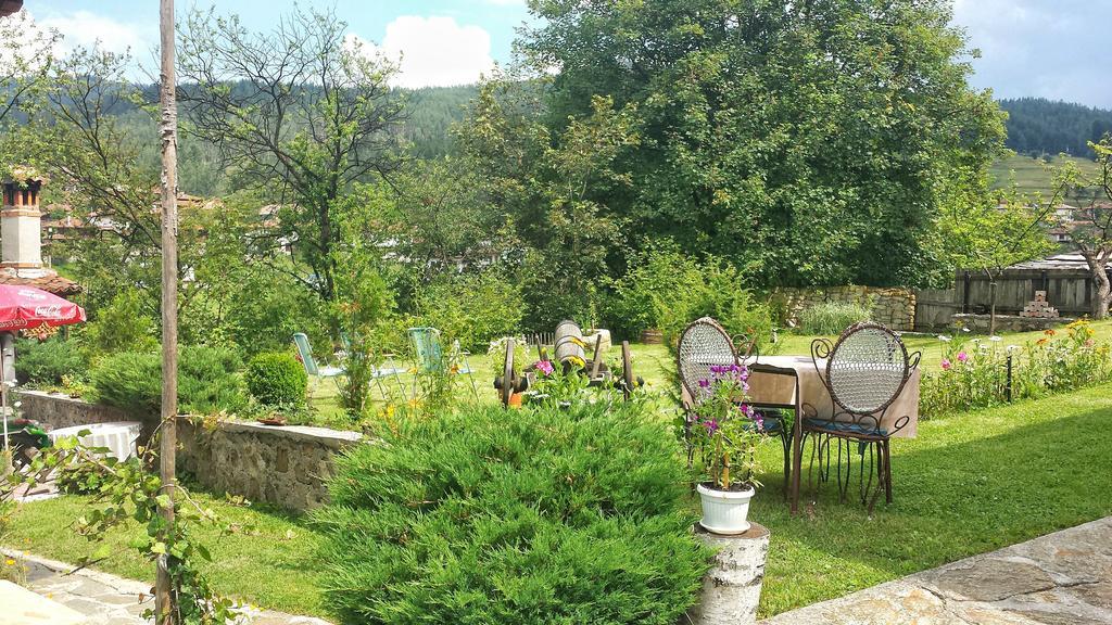 Mechta Guest House Koprivştitsa Dış mekan fotoğraf