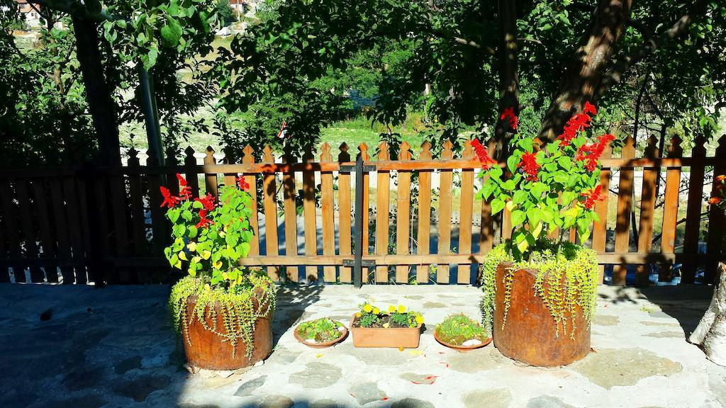 Mechta Guest House Koprivştitsa Dış mekan fotoğraf