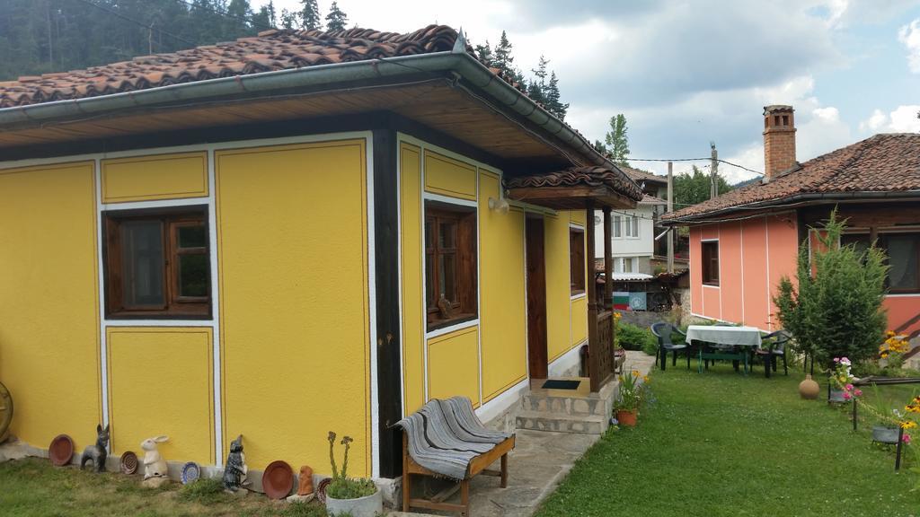 Mechta Guest House Koprivştitsa Dış mekan fotoğraf